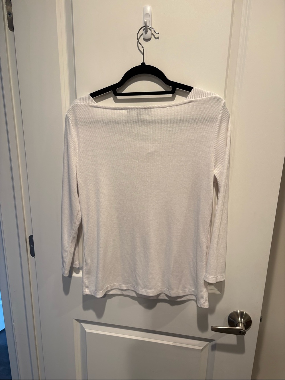 Tommy Hilfiger 3/4 Sleeve Ribbed V-Neck Tee - Picture 4 of 8